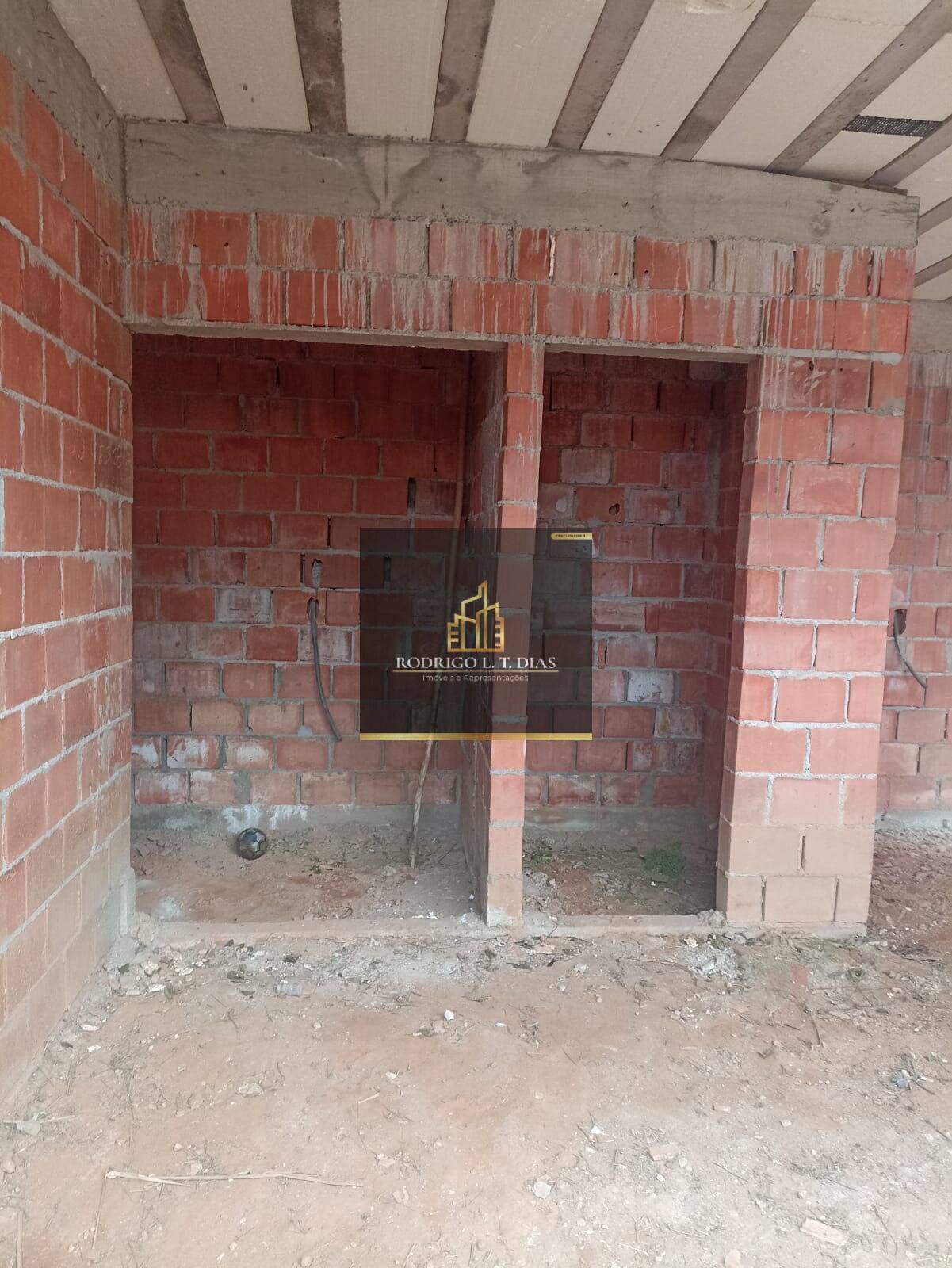 Casa, 3 quartos, 220 m² - Foto 2