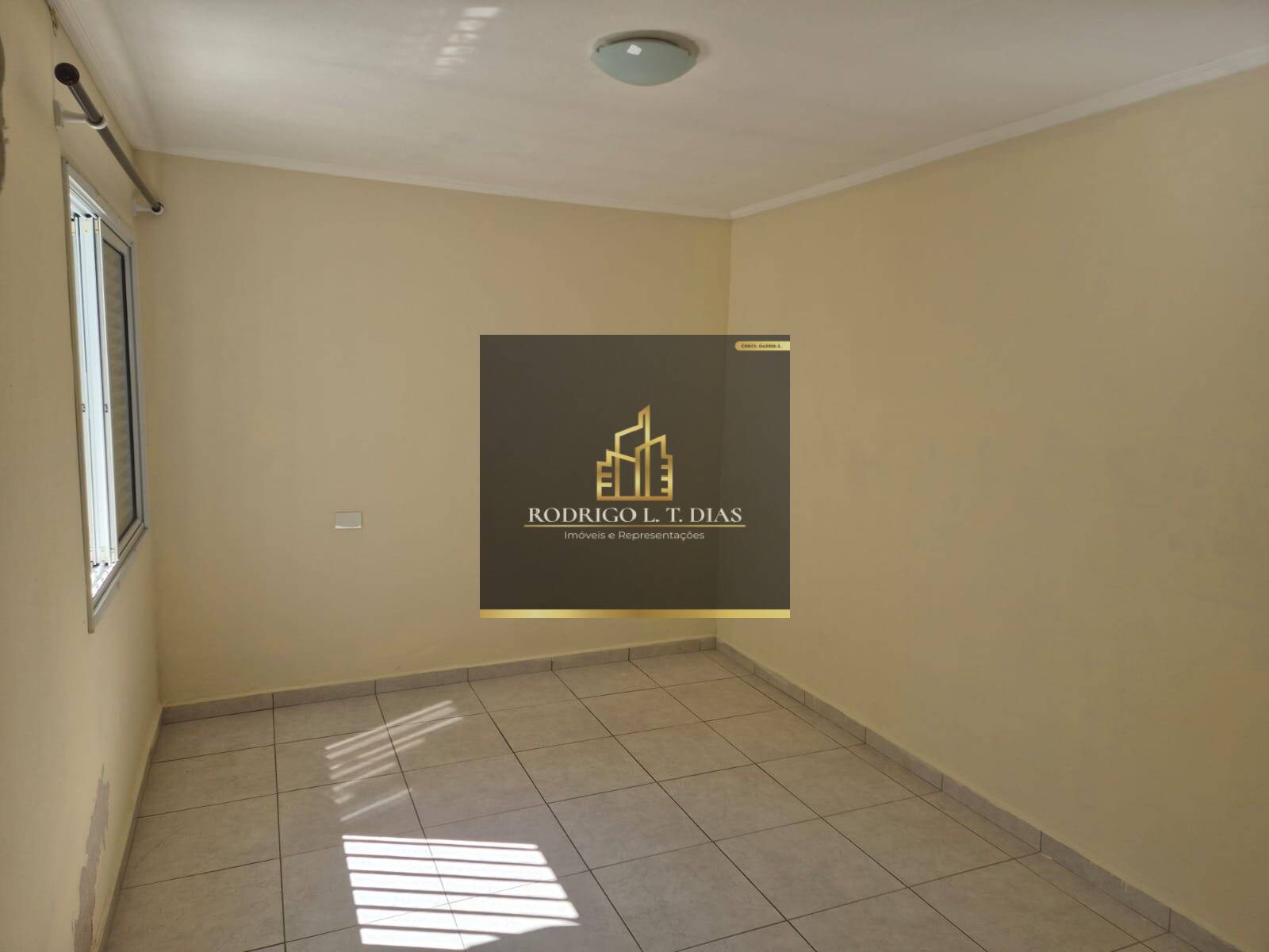 Casa à venda e aluguel com 3 quartos, 185m² - Foto 15