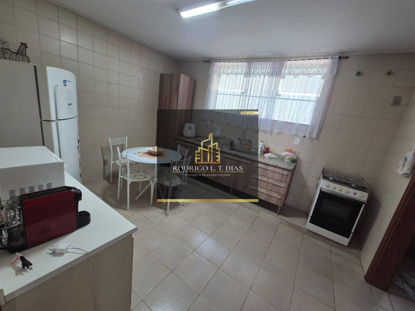 Casa, 3 quartos, 180 m² - Foto 13