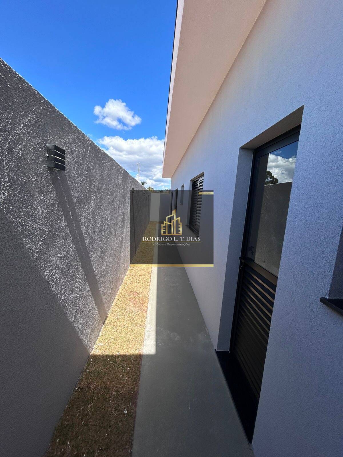 Casa, 3 quartos, 250 m² - Foto 2