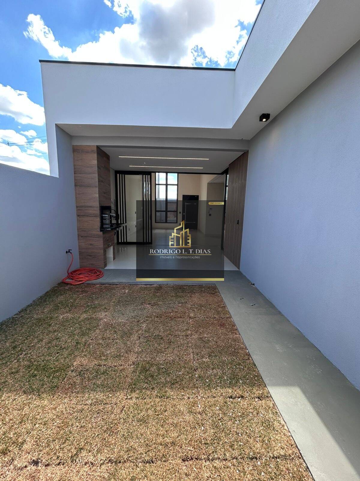 Casa, 3 quartos, 250 m² - Foto 4