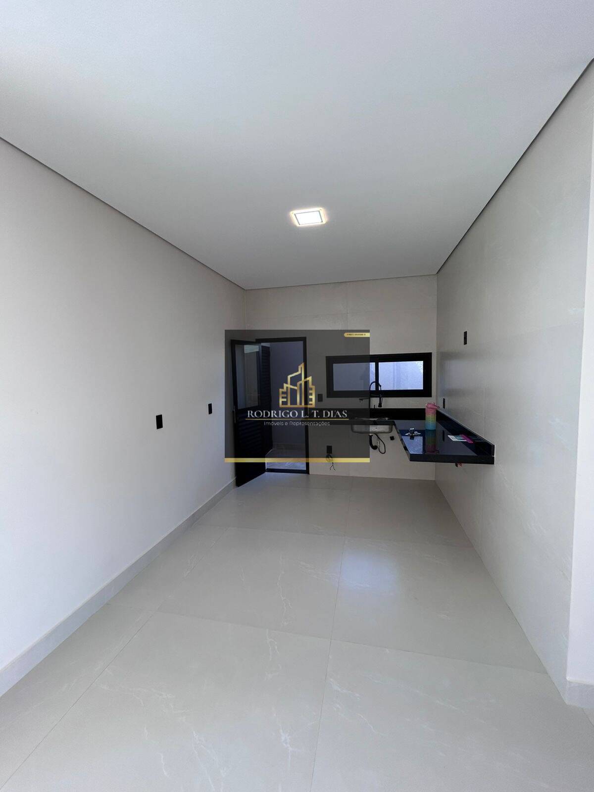 Casa, 3 quartos, 250 m² - Foto 18