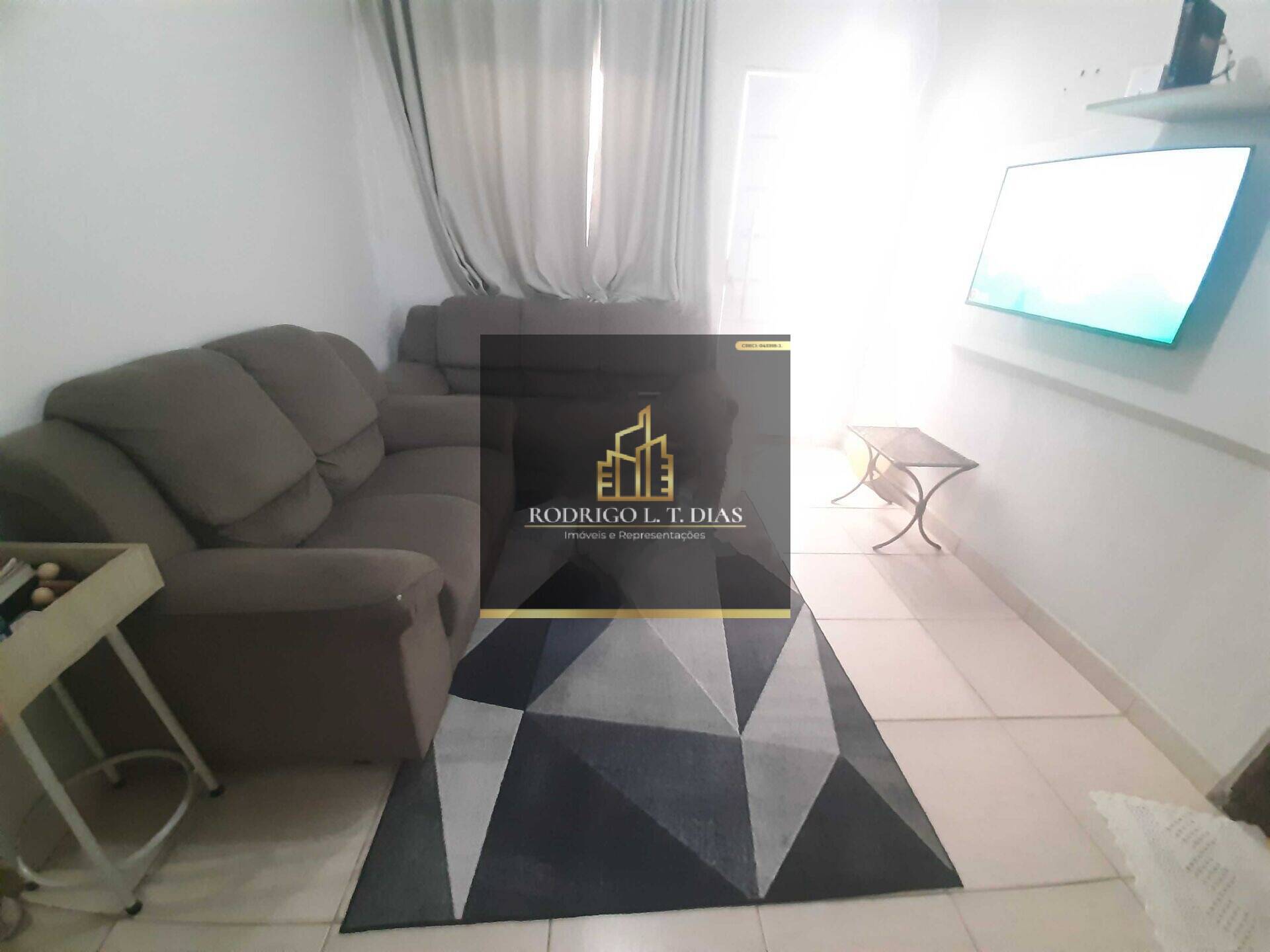 Casa, 4 quartos, 131 m² - Foto 2