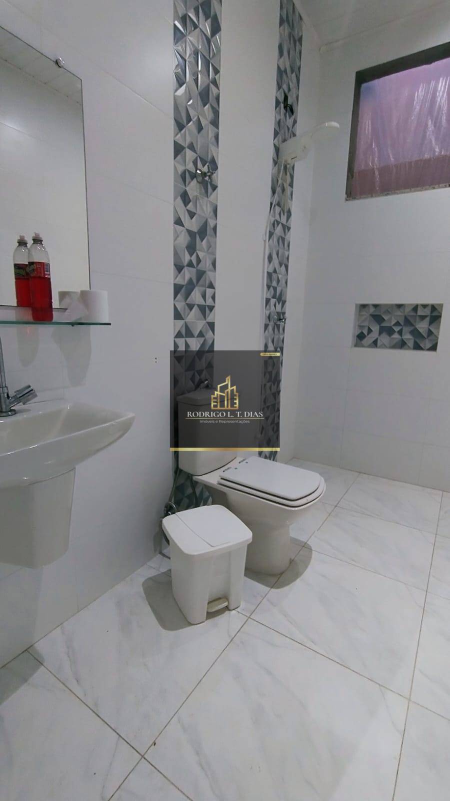 Casa, 3 quartos, 214 m² - Foto 8