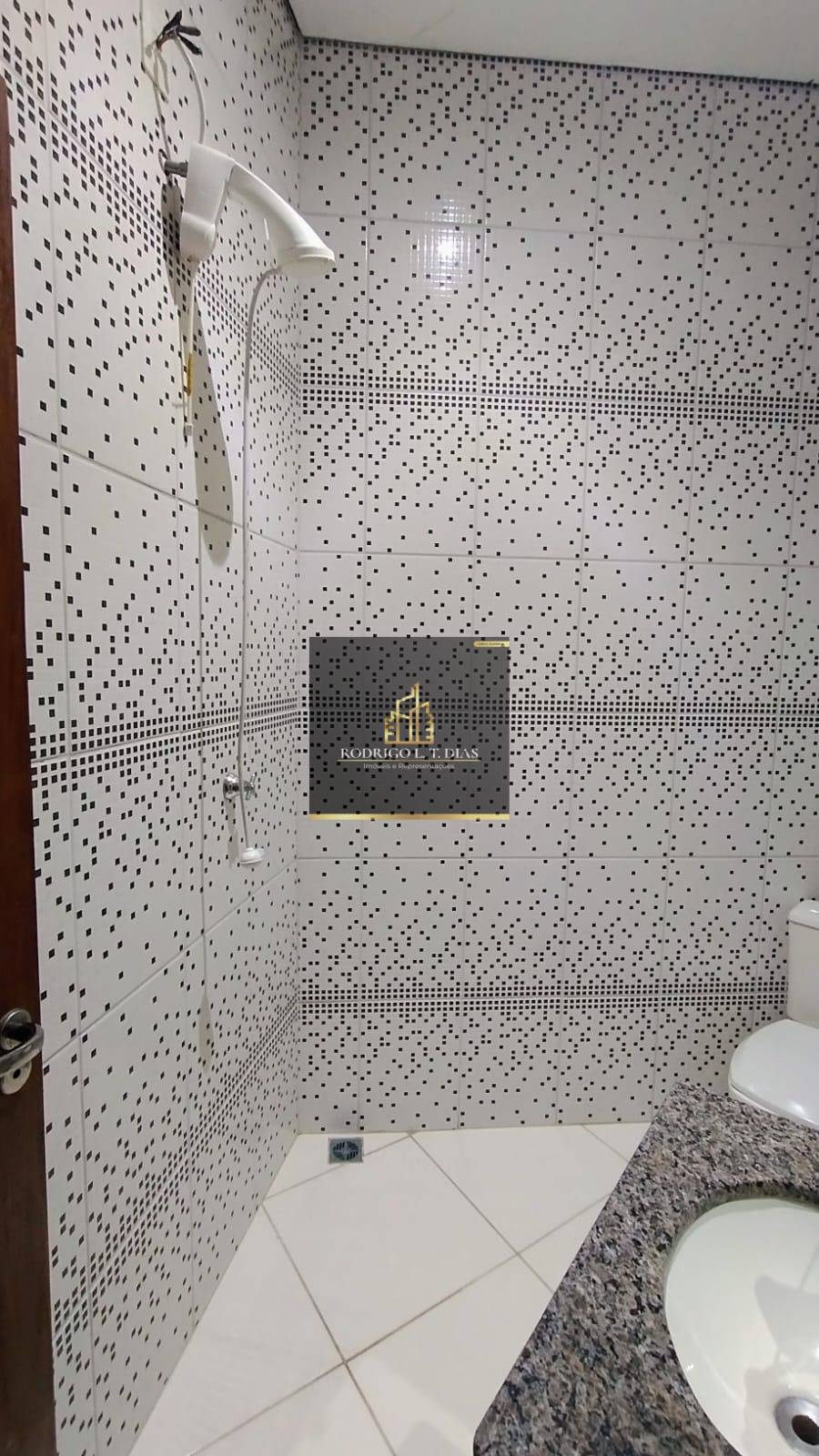 Casa, 3 quartos, 214 m² - Foto 4