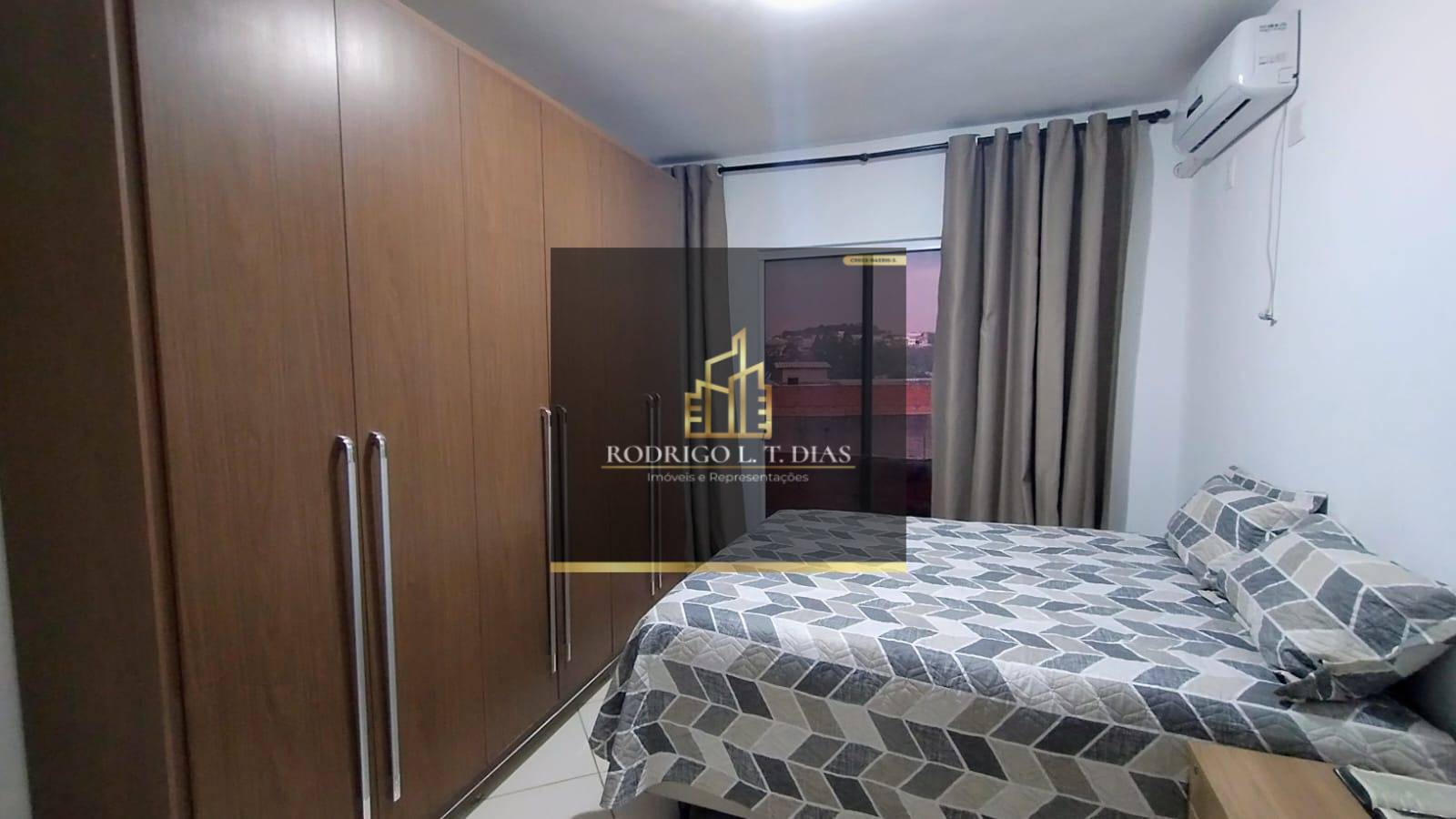 Casa, 3 quartos, 214 m² - Foto 13