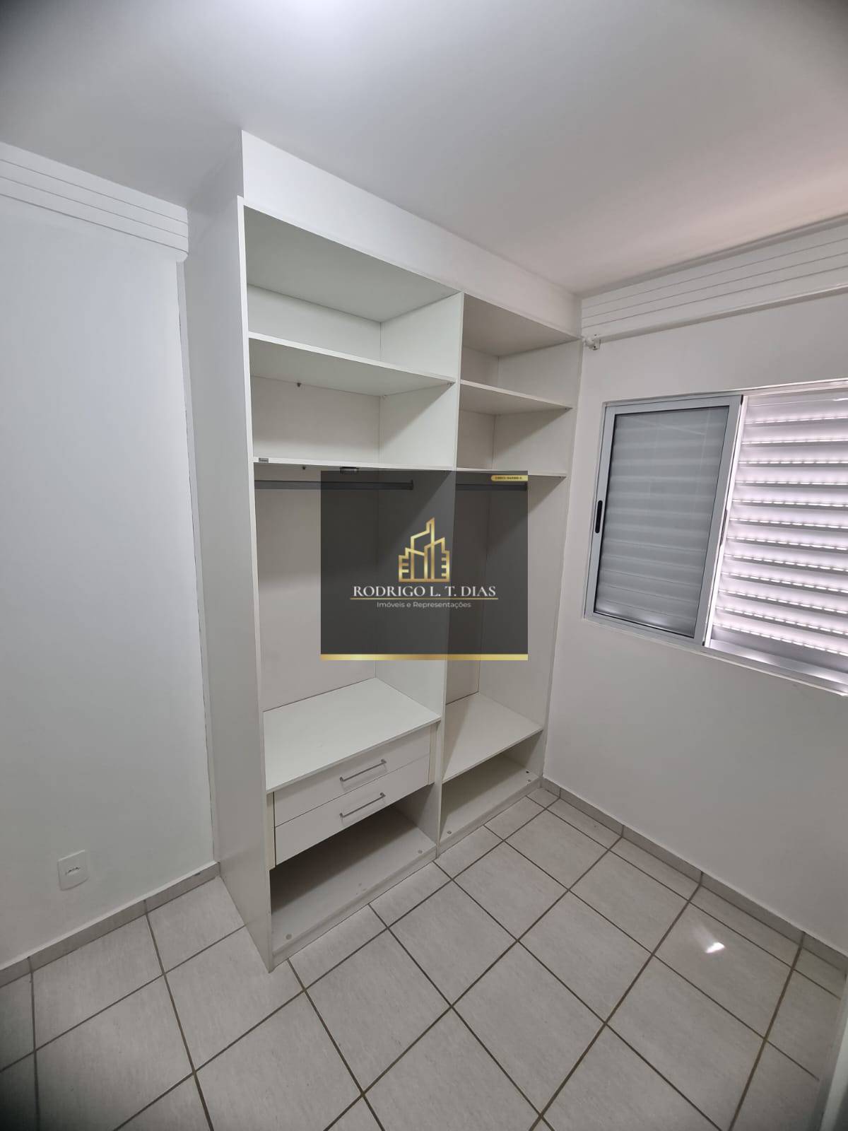 Apartamento, 2 quartos, 60 m² - Foto 2
