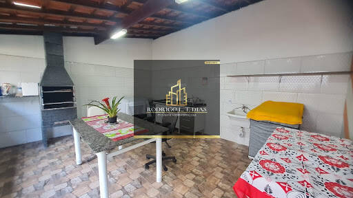 Casa, 3 quartos, 295 m² - Foto 3