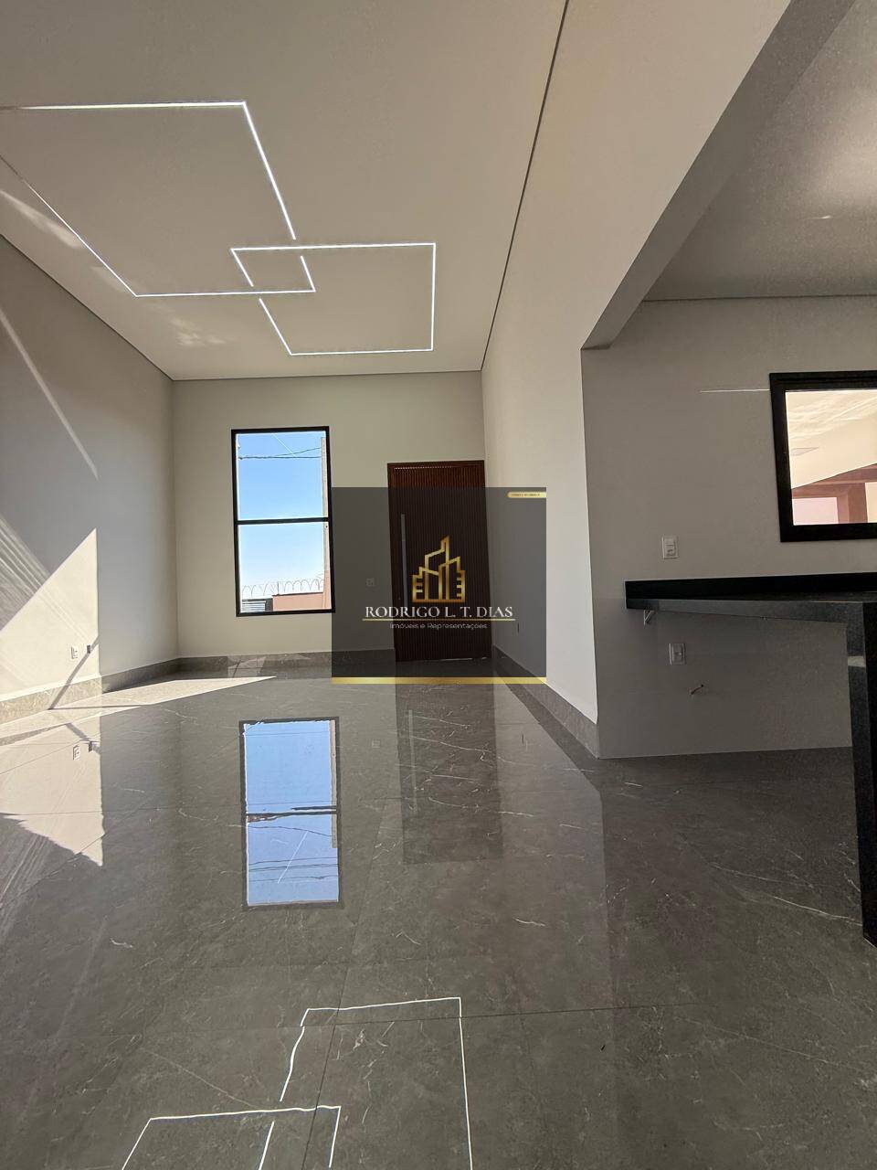 Casa, 3 quartos, 245 m² - Foto 11