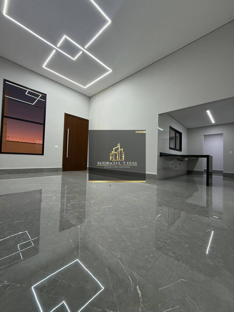 Casa, 3 quartos, 245 m² - Foto 15