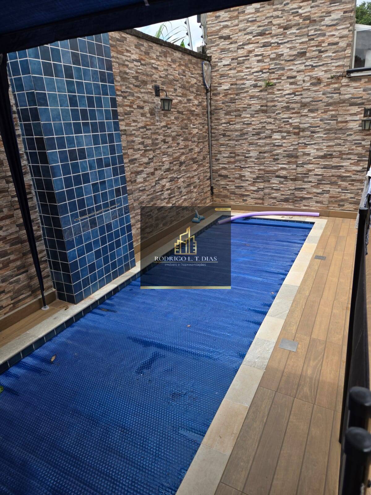 Casa em Condomínio com Piscina 3 Dormitórios Suíte Verdana Jundiaí