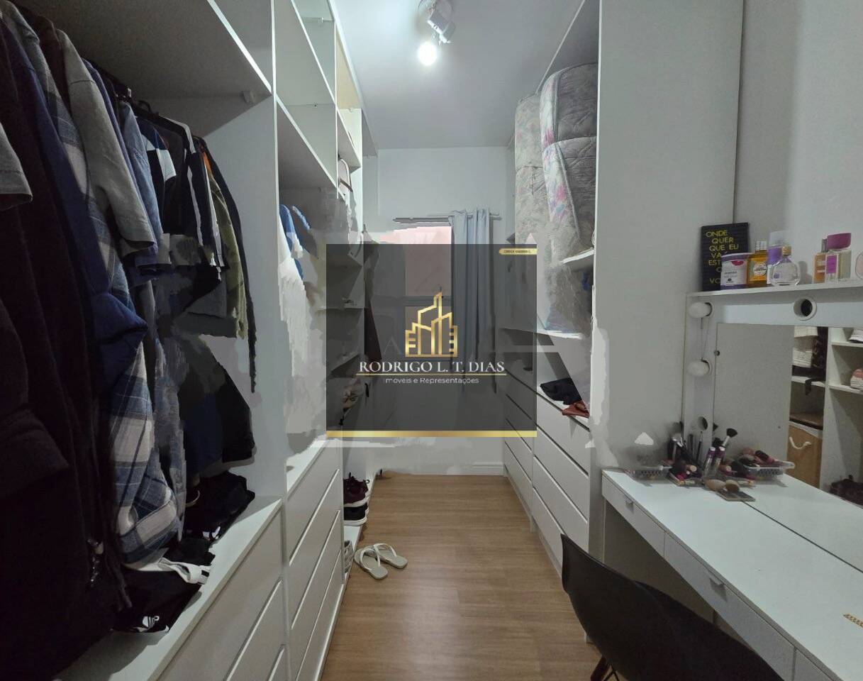 Casa, 3 quartos, 250 m² - Foto 8