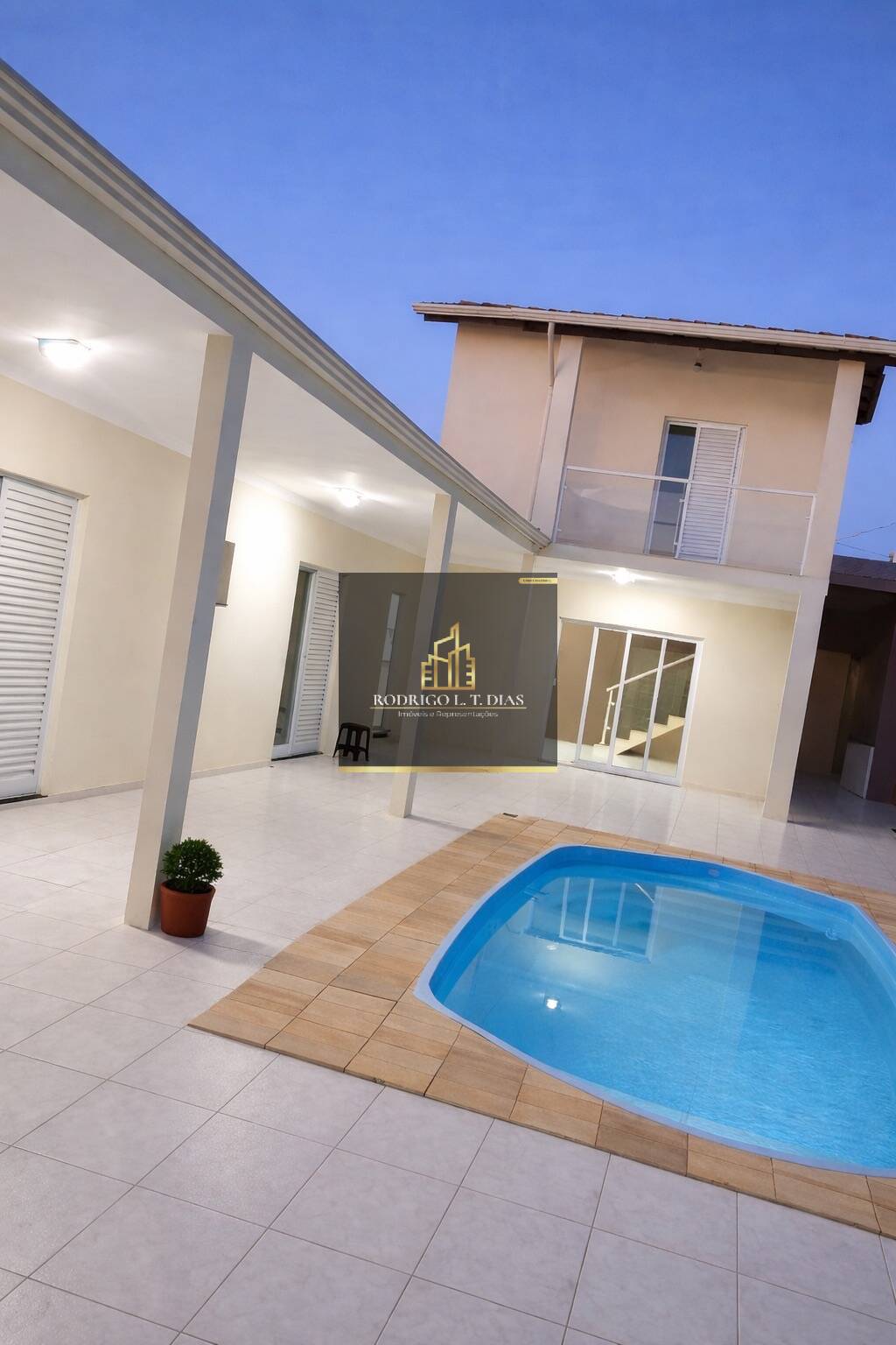 Casa, 4 quartos, 353 m² - Foto 9
