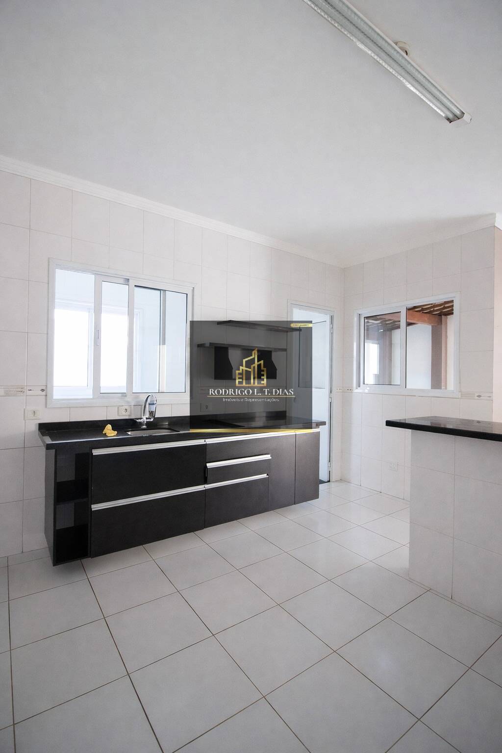 Casa, 4 quartos, 353 m² - Foto 35