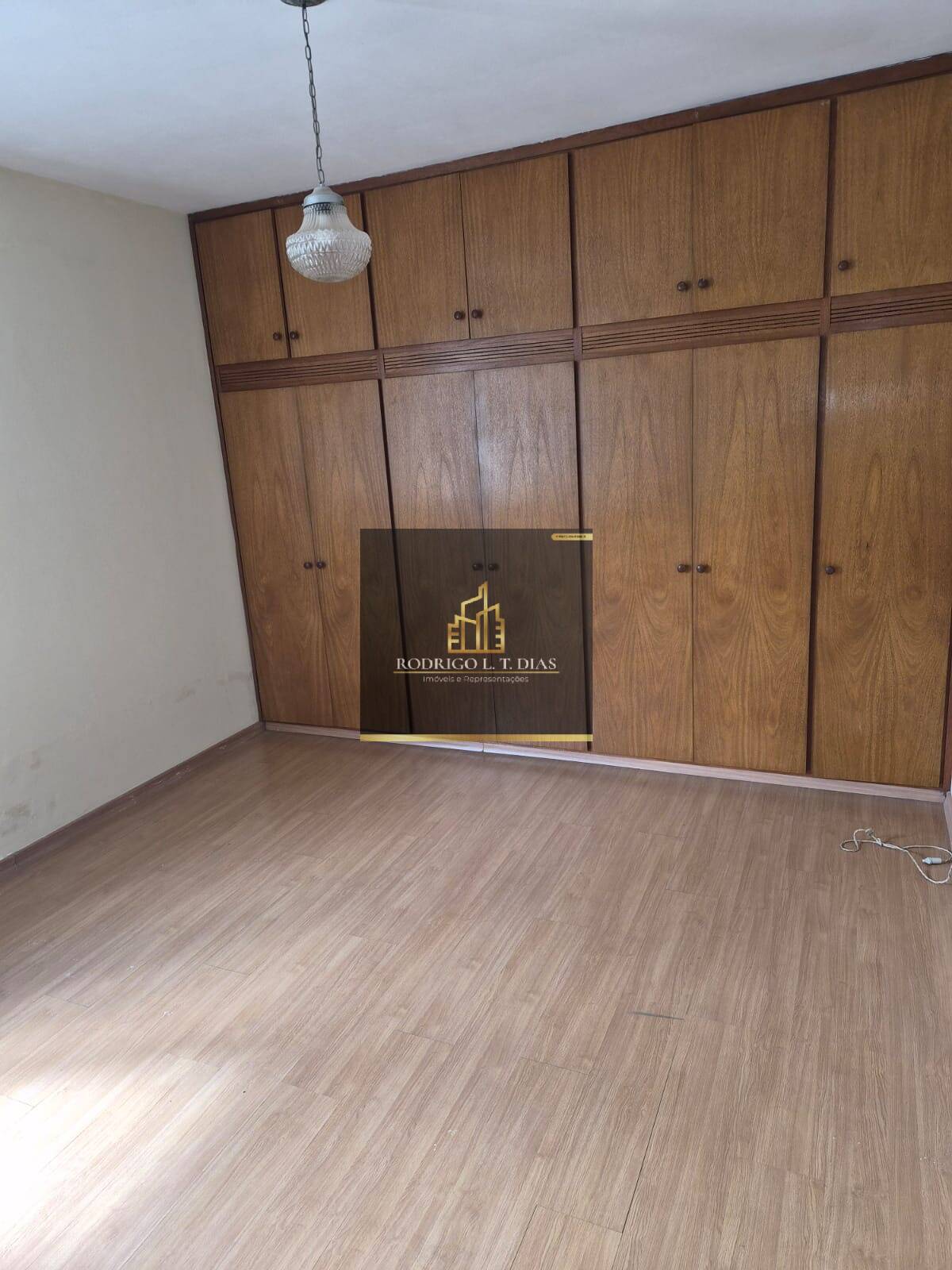 Casa, 3 quartos, 204 m² - Foto 3