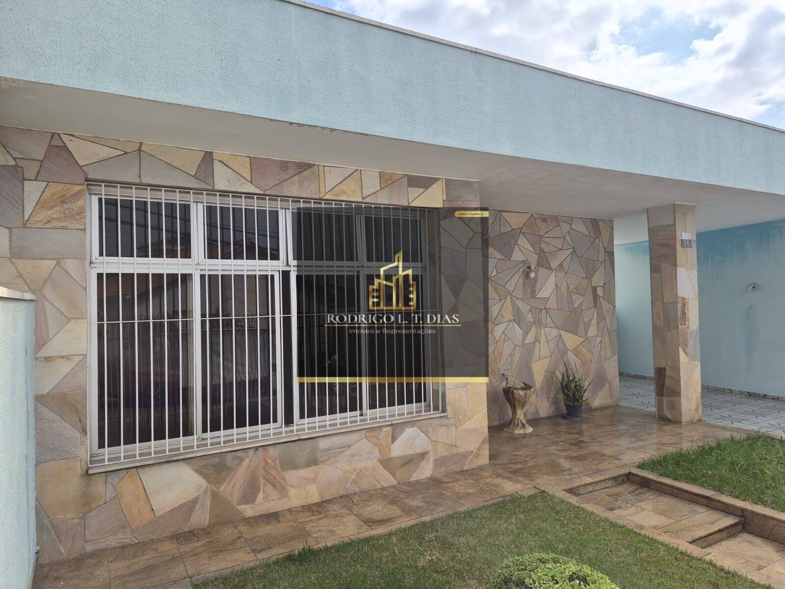 Casa, 3 quartos, 204 m² - Foto 2