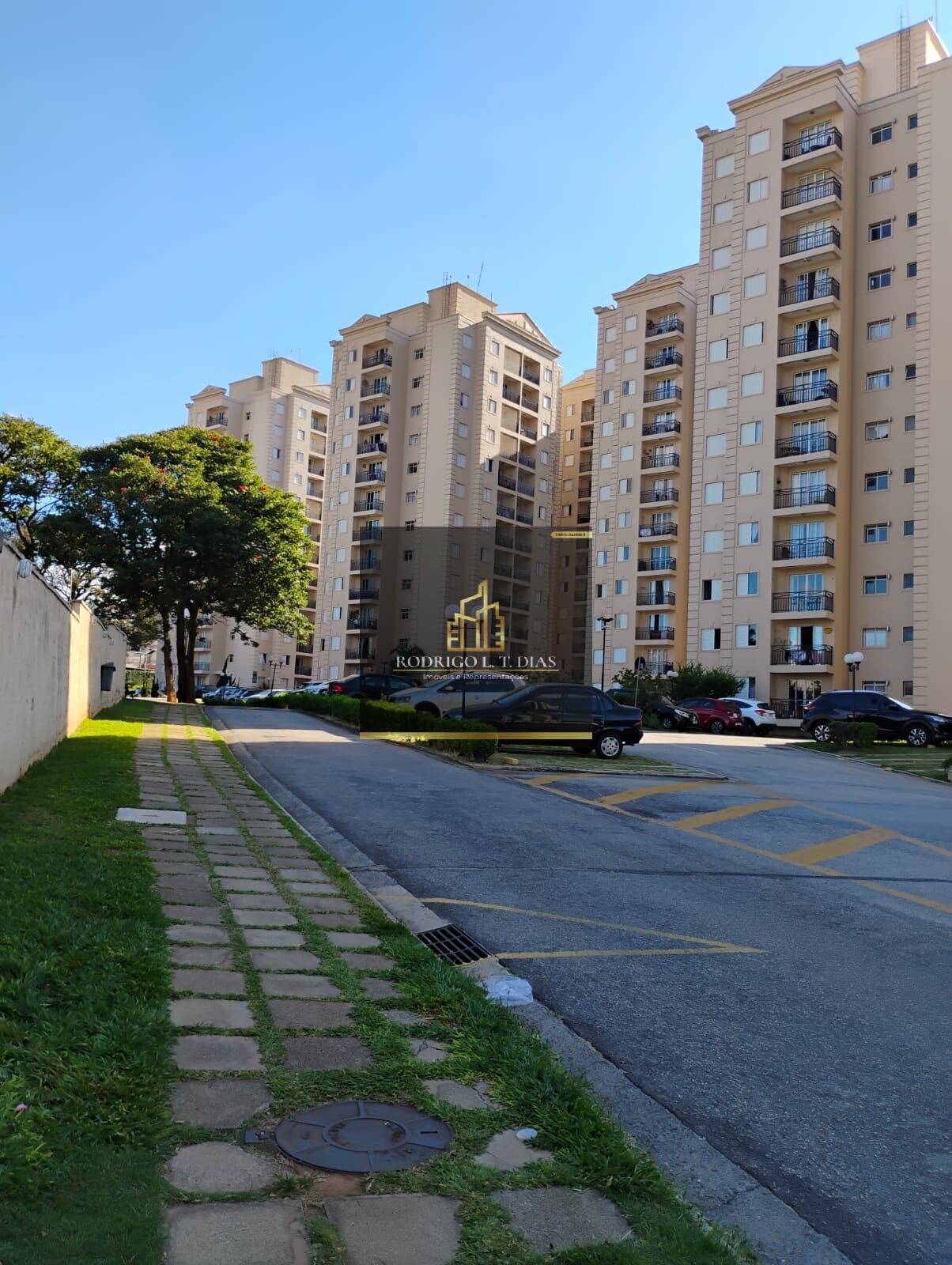Apartamento com 2 Quartos à venda, 54m² - Vila Nova Esperia