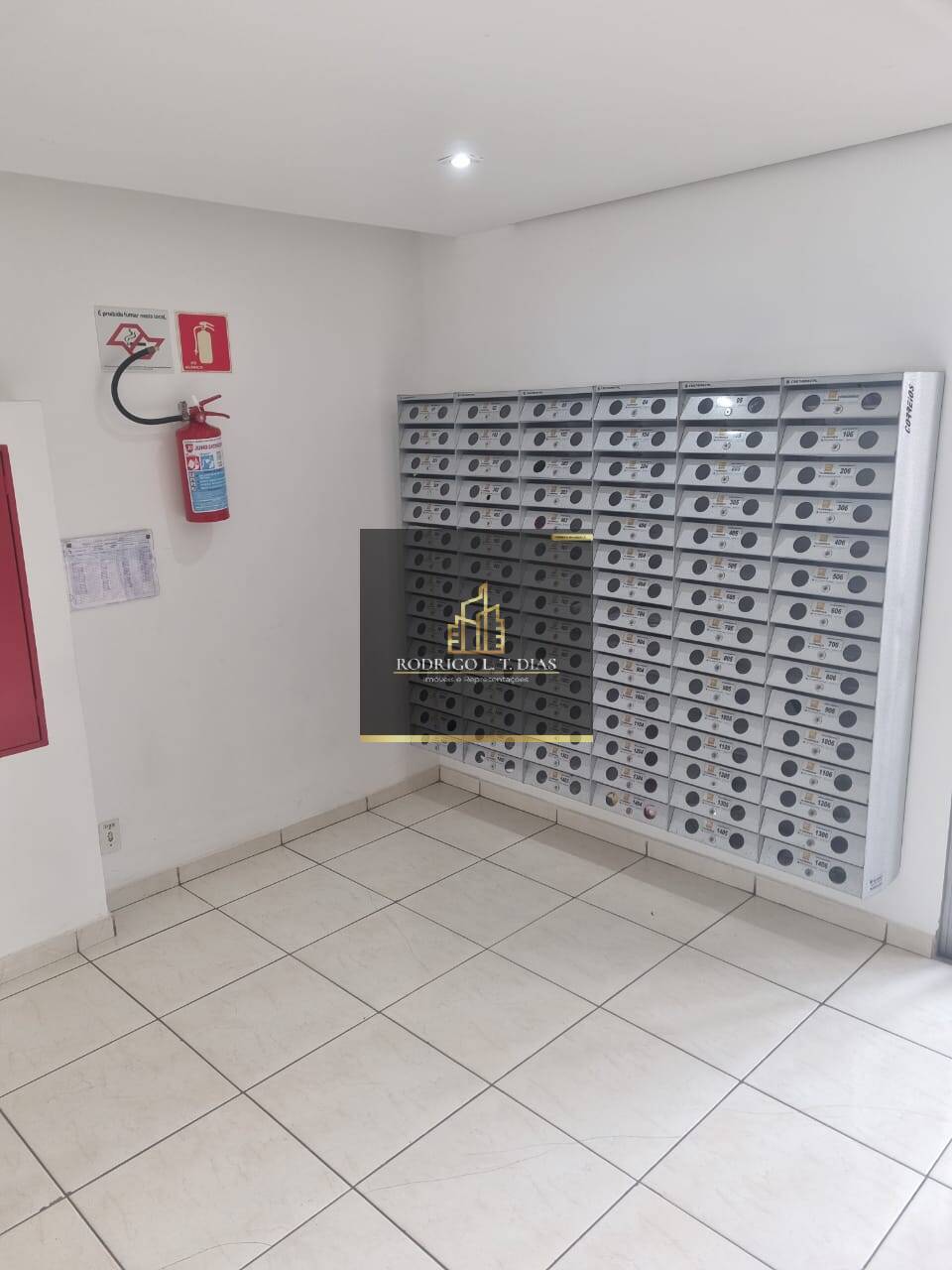 Apartamento para alugar com 2 quartos, 49m² - Foto 6