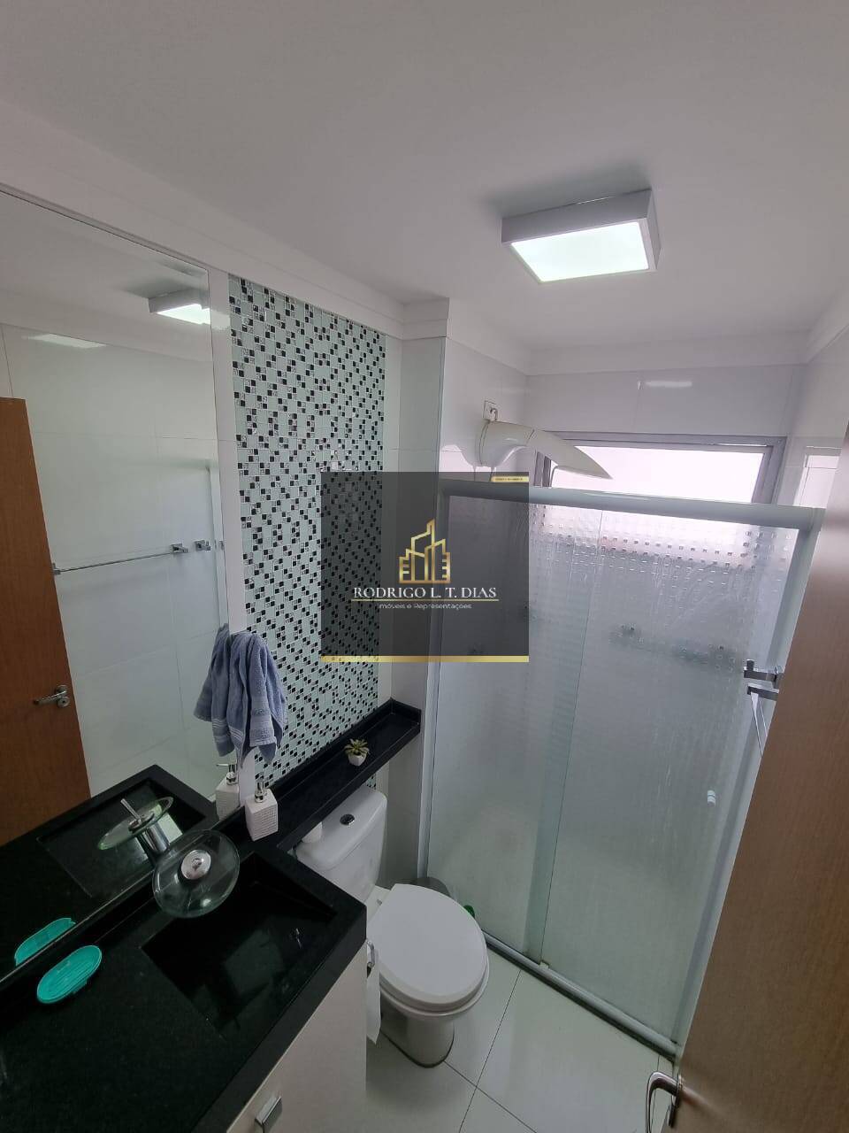 Apartamento para alugar com 2 quartos, 49m² - Foto 19
