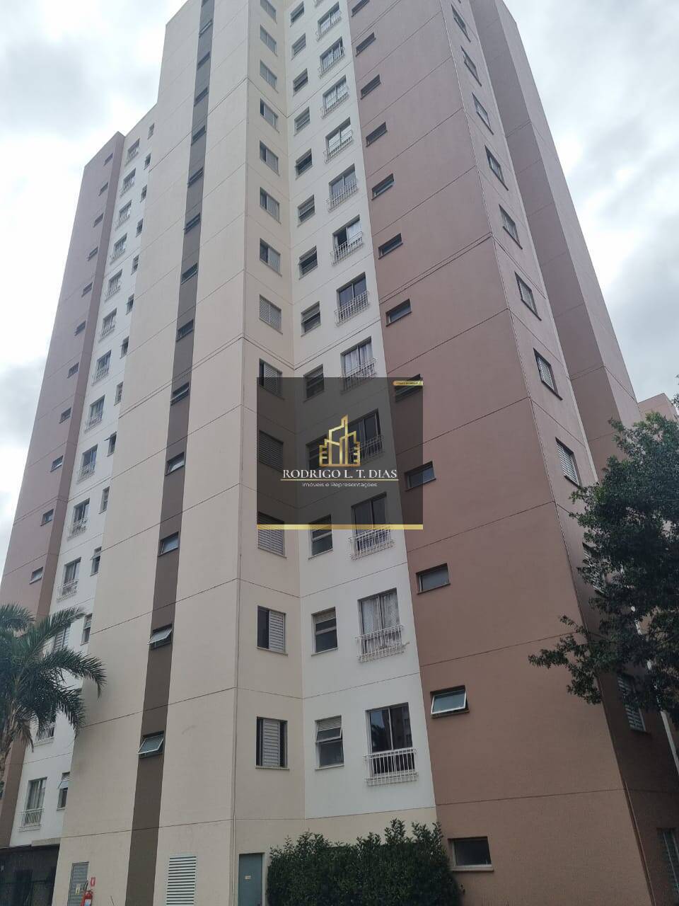 Apartamento para alugar com 2 quartos, 49m² - Foto 23