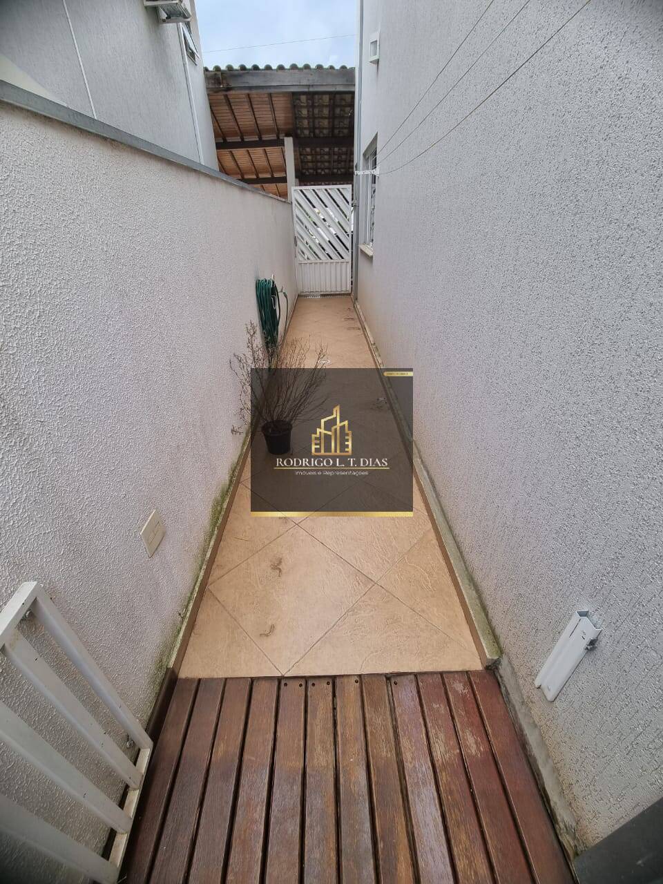 Casa de Condomínio à venda com 3 quartos, 150m² - Foto 5